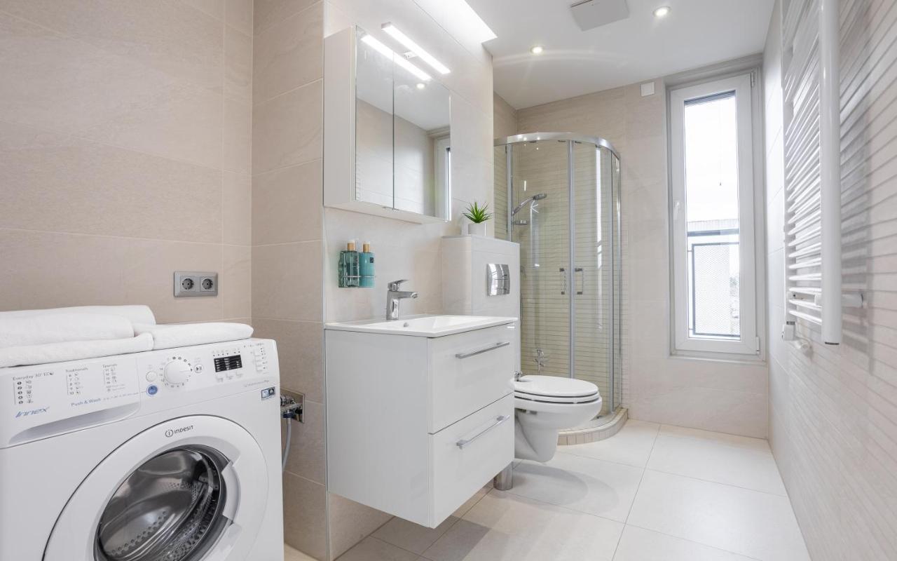 Avand Apartments דברצן מראה חיצוני תמונה