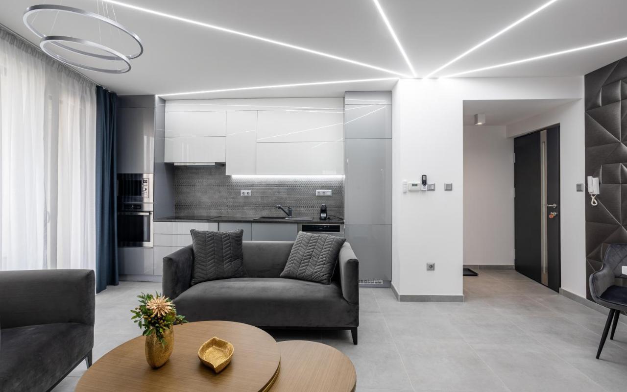 Avand Apartments דברצן מראה חיצוני תמונה