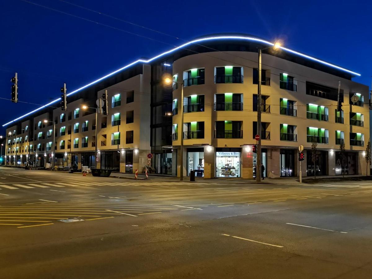 Avand Apartments דברצן מראה חיצוני תמונה